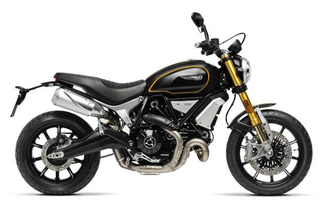 Kawasaki Z900RS CAFE - a closer look